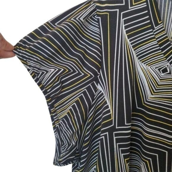 WORTHINGTON | Prism Pattern Short Sleeve  Blouse - Picture 2 of 5